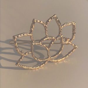 flower shaped hair pin